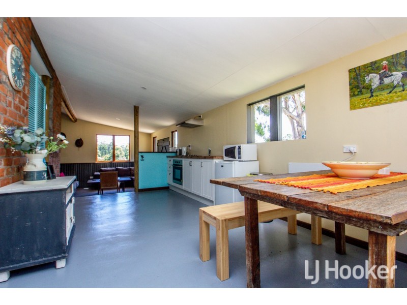 45 Tinks Road, Quinninup WA 6258