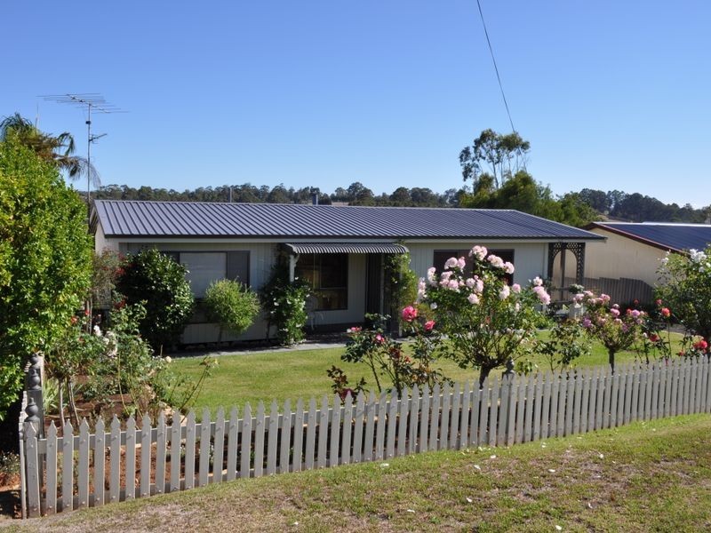 37 Jamieson Street, Pemberton WA 6260