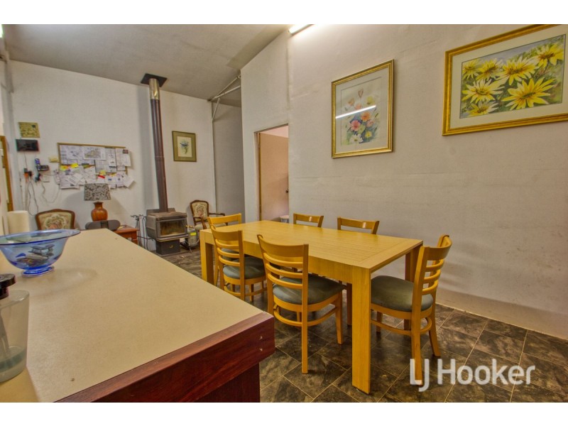 11 Wellburn Place, Pemberton WA 6260