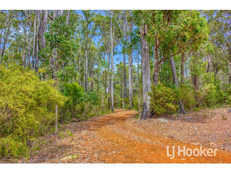 11 Wellburn Place, Pemberton WA 6260