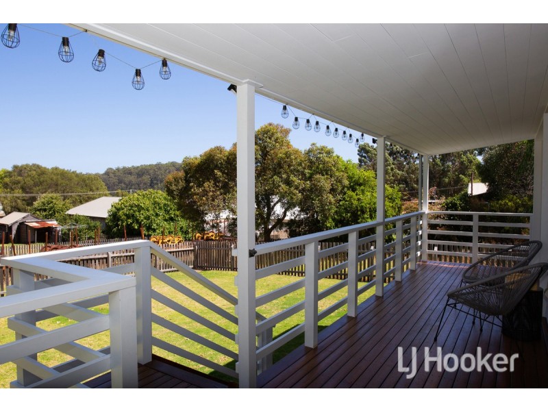 8 Pine Street, Pemberton WA 6260