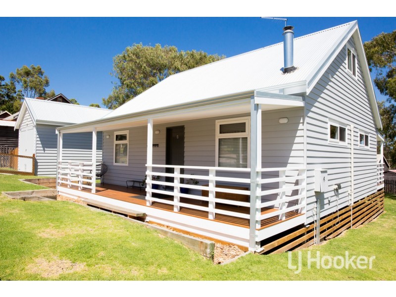 8 Pine Street, Pemberton WA 6260