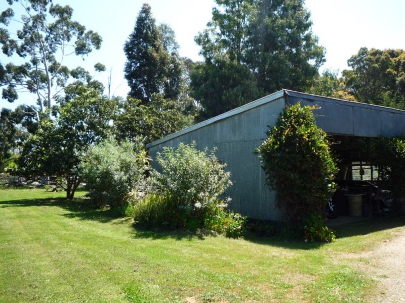 46 Clarrie Jones Place, Pemberton WA 6260