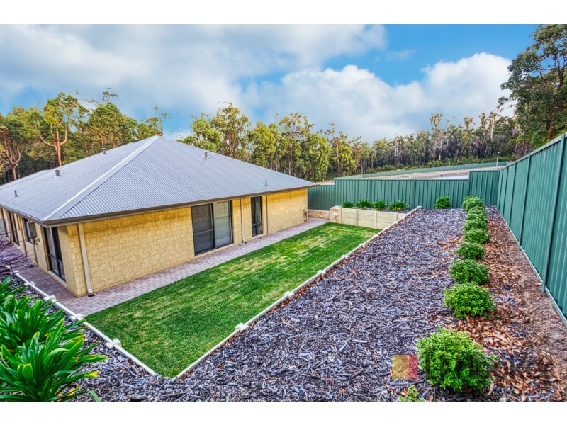 8 Flitch Court, Manjimup WA 6258