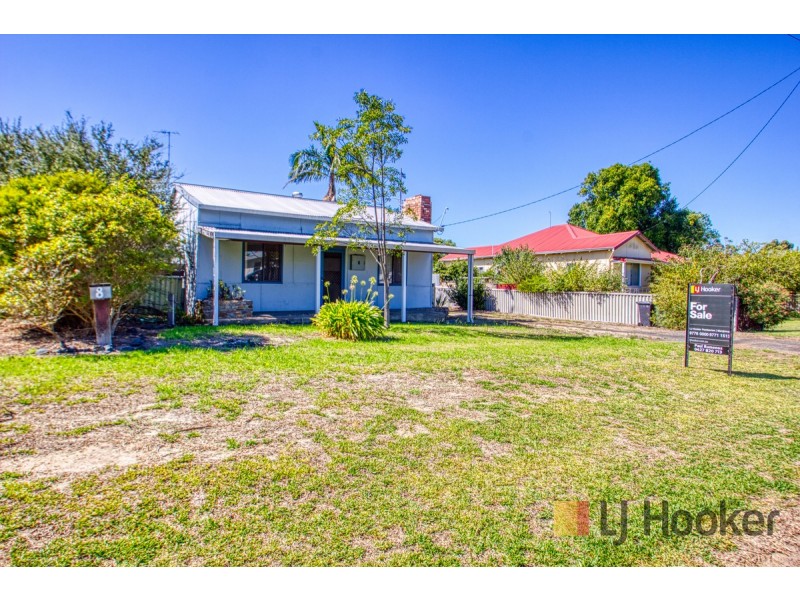 8 Limmer Street, Manjimup WA 6258
