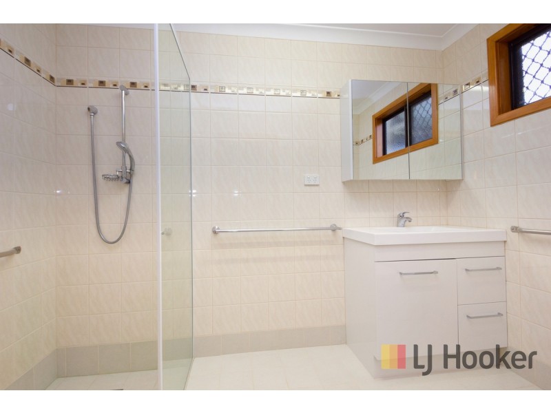 8 Doust Street, Manjimup WA 6258
