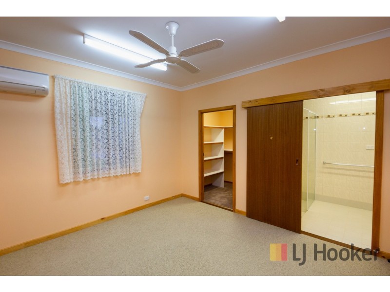 8 Doust Street, Manjimup WA 6258