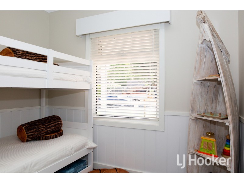 6 Pine Street, Pemberton WA 6260