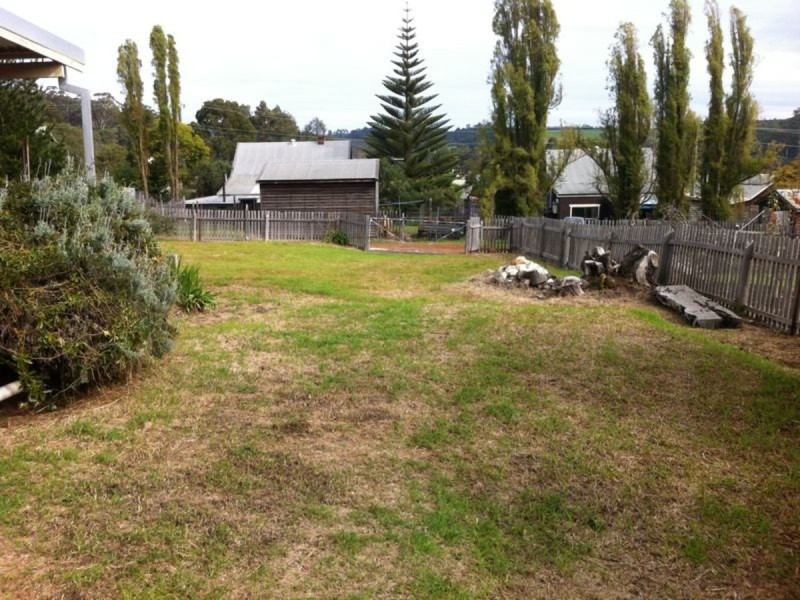 6 Kelly Street, Pemberton WA 6260