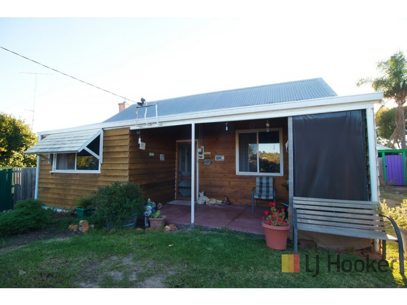 29 Somerville Street, Manjimup WA 6258