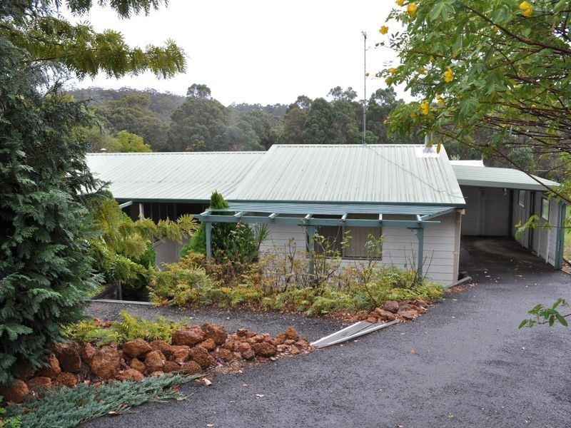 55 Guppy Street, Pemberton WA 6260