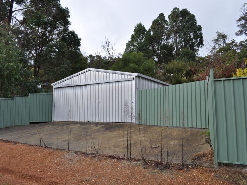 55 Guppy Street, Pemberton WA 6260