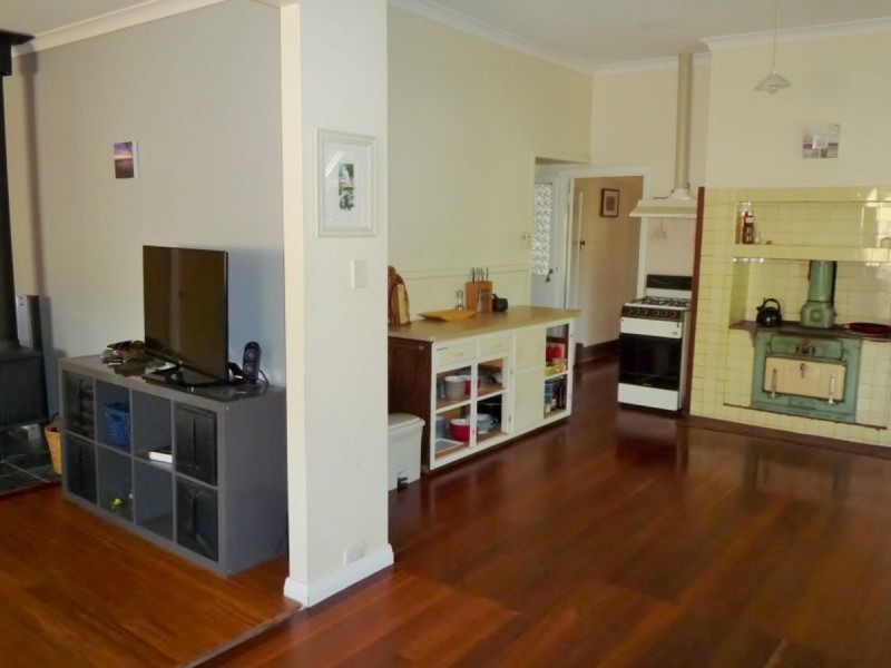 44 Guppy Street, Pemberton WA 6260