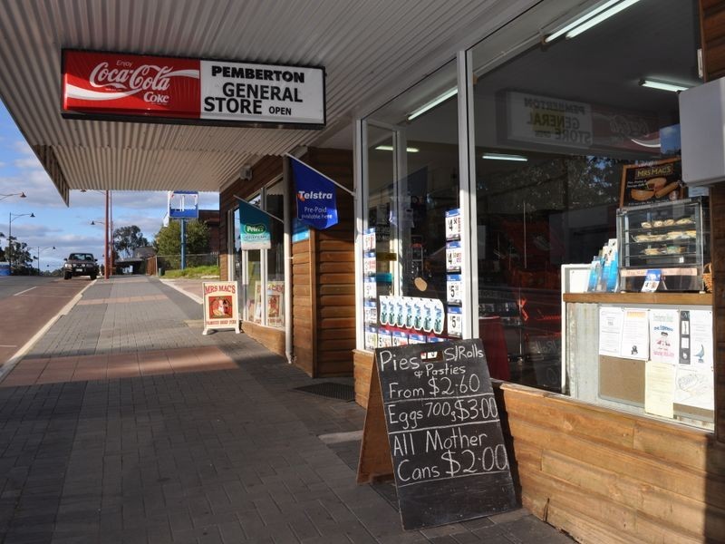 52 Brockman Street, Pemberton WA 6260