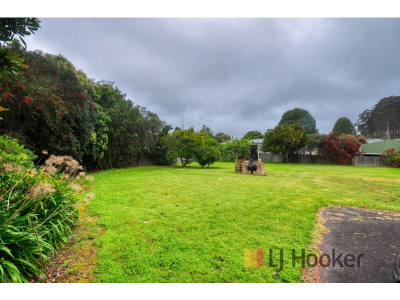 36 Lefroy Street, Pemberton WA 6260