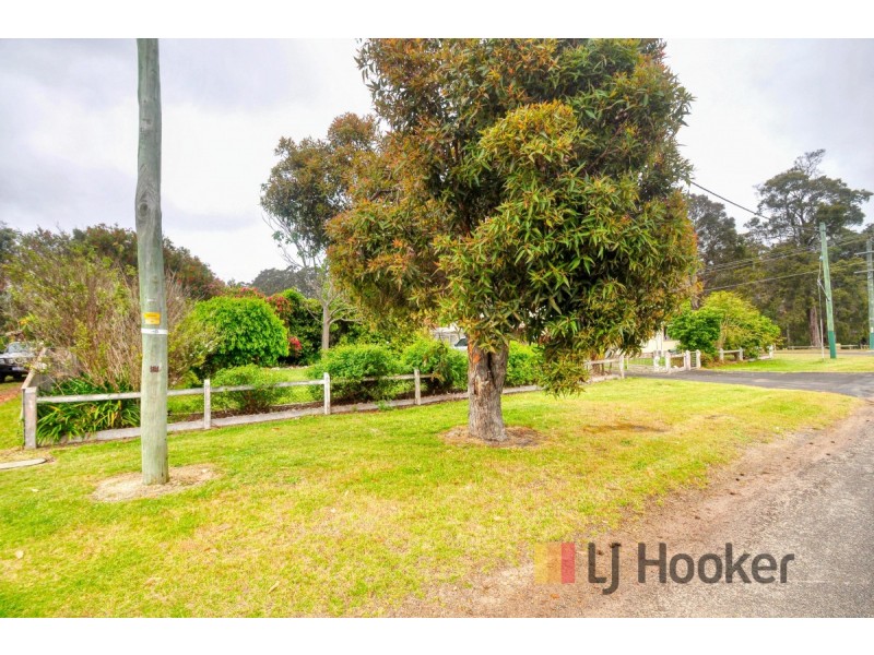 36 Lefroy Street, Pemberton WA 6260