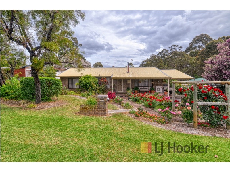38 Robinson Street, Pemberton WA 6260