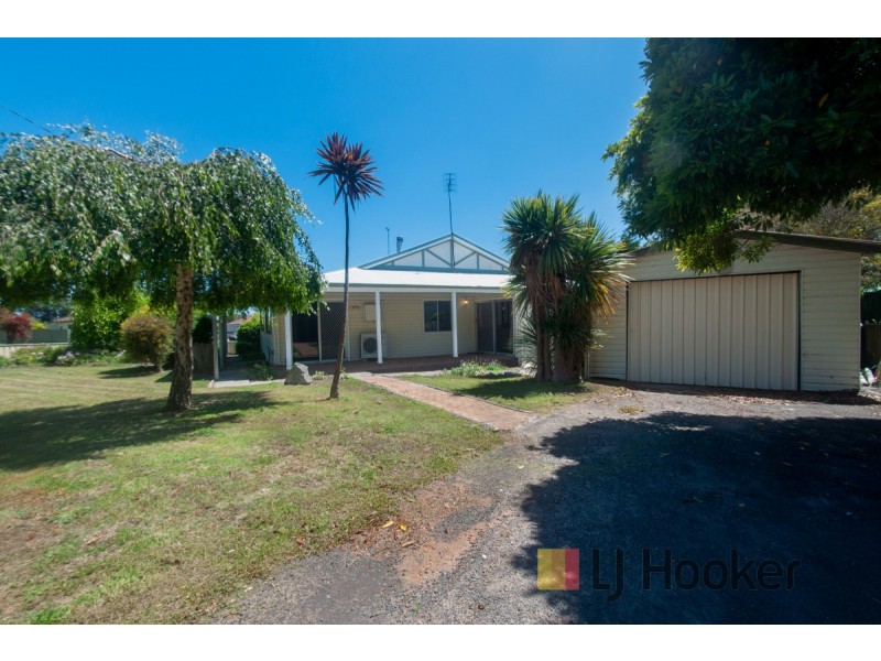 50 Mount Street, Manjimup WA 6258