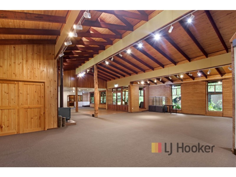 6 Dickinson Street, Pemberton WA 6260