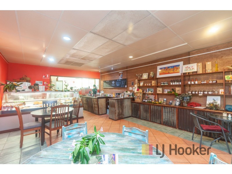 6 Dickinson Street, Pemberton WA 6260