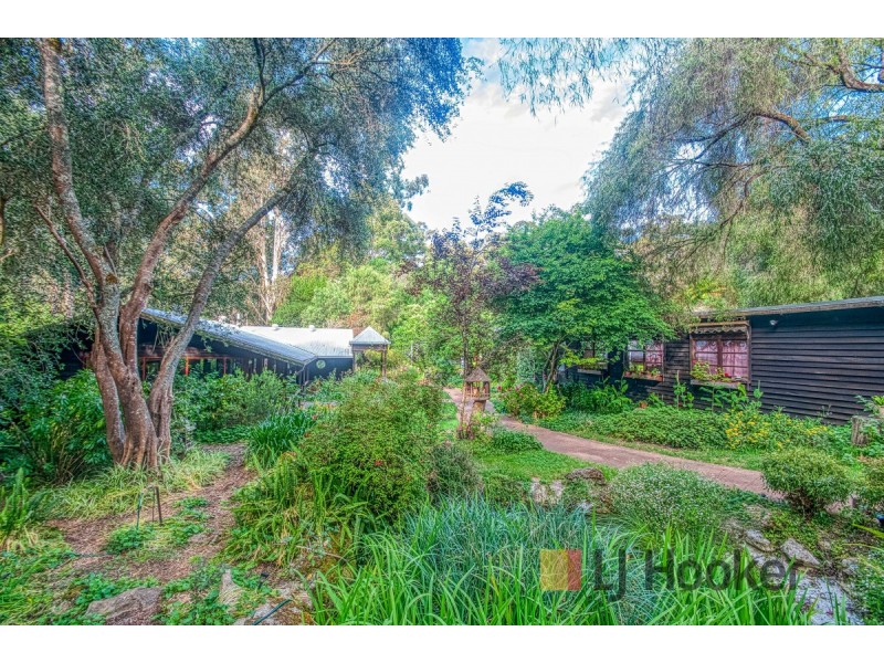 6 Dickinson Street, Pemberton WA 6260