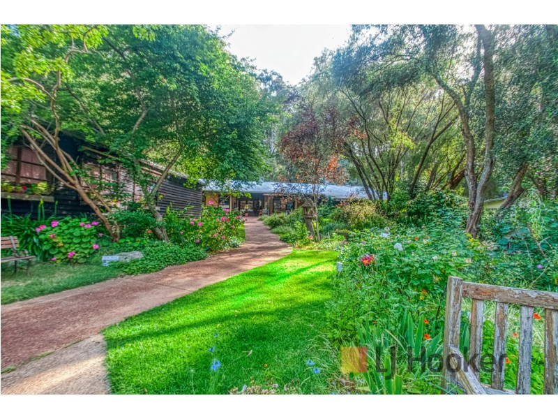 6 Dickinson Street, Pemberton WA 6260