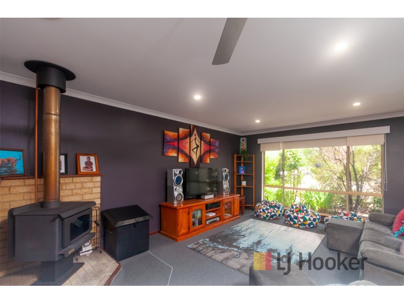 32 Jarrah Road, Manjimup WA 6258