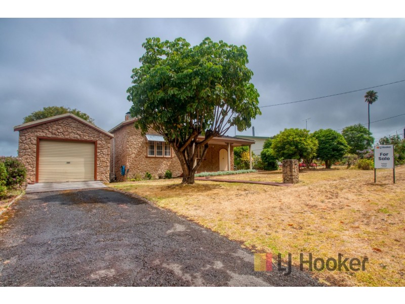 25 Lefroy Street, Pemberton WA 6260