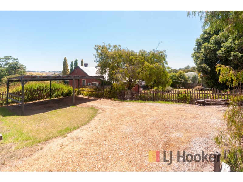 11 Kelly Street, Pemberton WA 6260