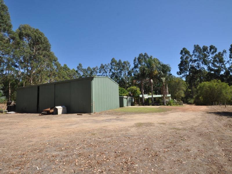 114 Browns Road, Pemberton WA 6260