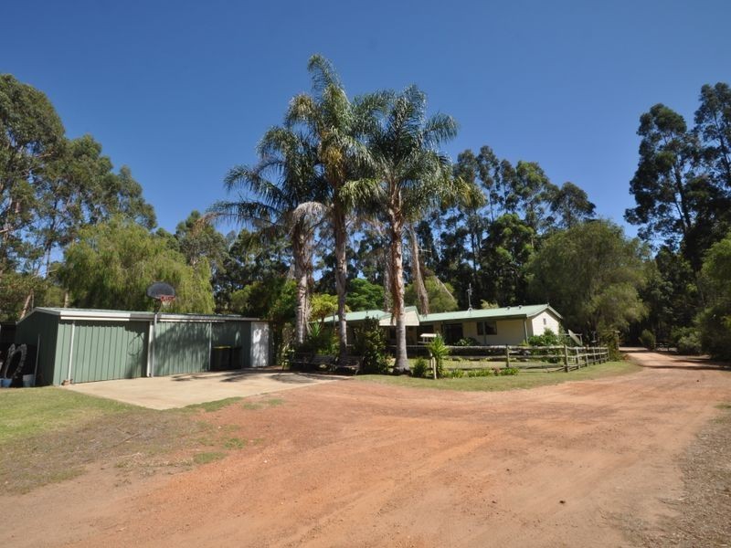 114 Browns Road, Pemberton WA 6260