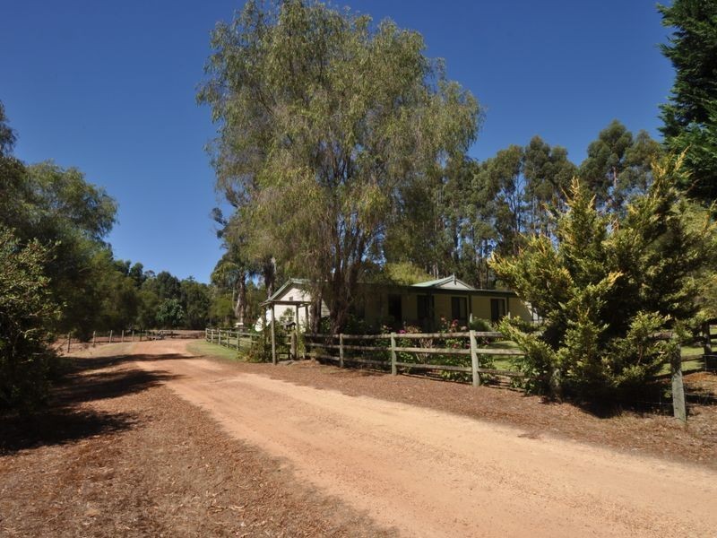 114 Browns Road, Pemberton WA 6260