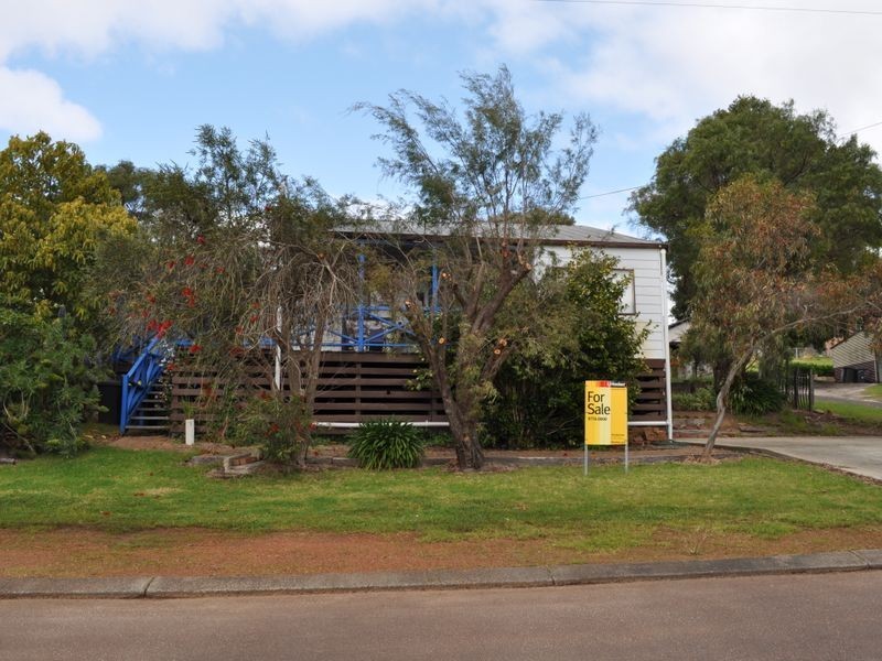 28 Guppy Street, Pemberton WA 6260