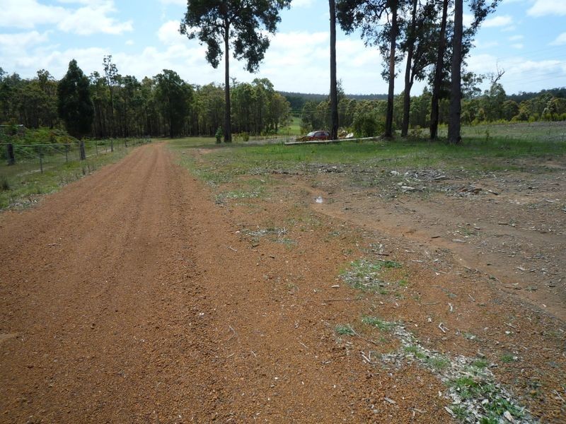9 Springdale Road, Manjimup WA 6258