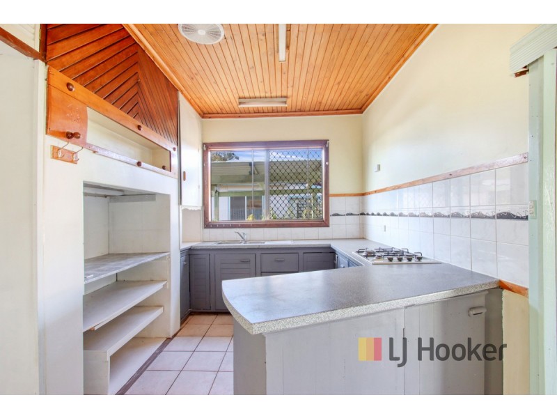 16 Robertson Street, Manjimup WA 6258