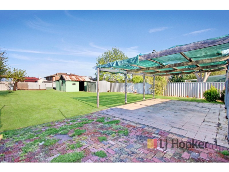 16 Robertson Street, Manjimup WA 6258