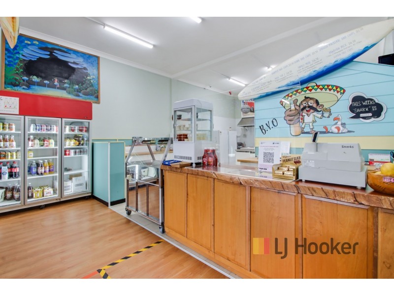 Shop 2,3/68 Brockman Street, Pemberton WA 6260