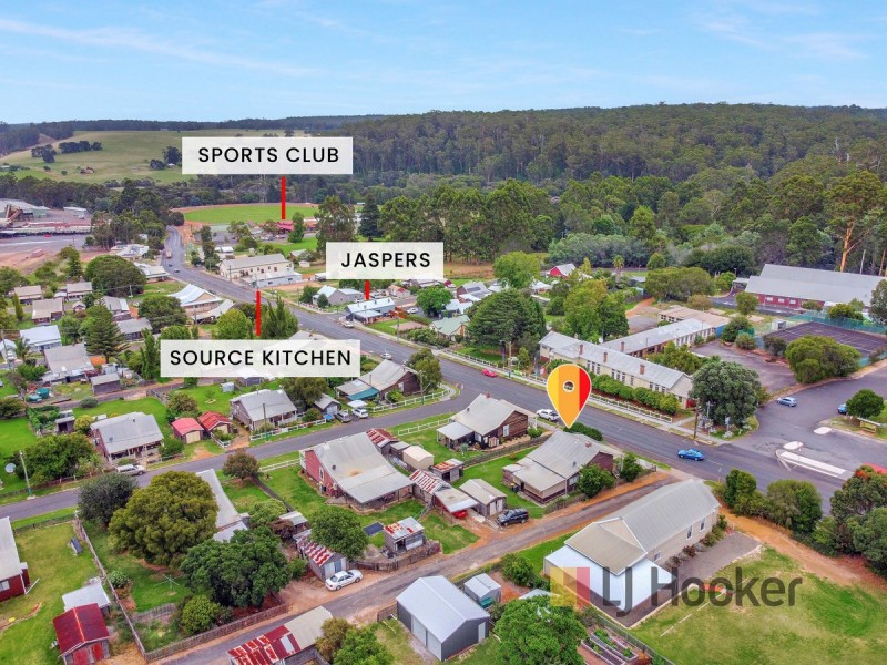32 Brockman Street, Pemberton WA 6260
