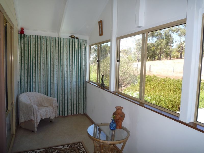 10 Davies Street, Bridgetown WA 6255