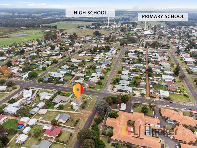 61 Ipsen Street, Manjimup WA 6258