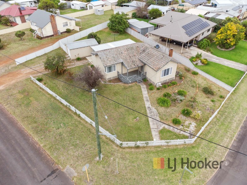 61 Ipsen Street, Manjimup WA 6258