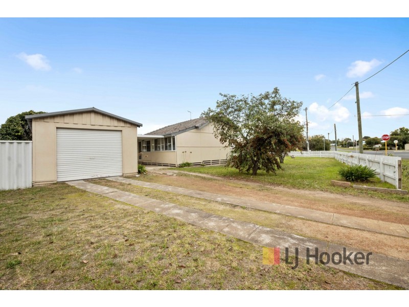 61 Ipsen Street, Manjimup WA 6258