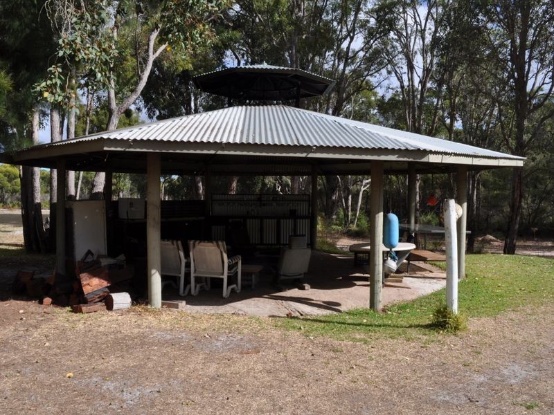 1 Pioneer Road, Northcliffe WA 6262