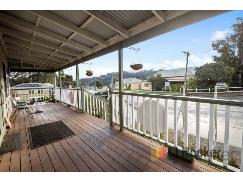 12 Brockman Street, Pemberton WA 6260