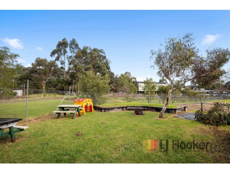 12 Brockman Street, Pemberton WA 6260