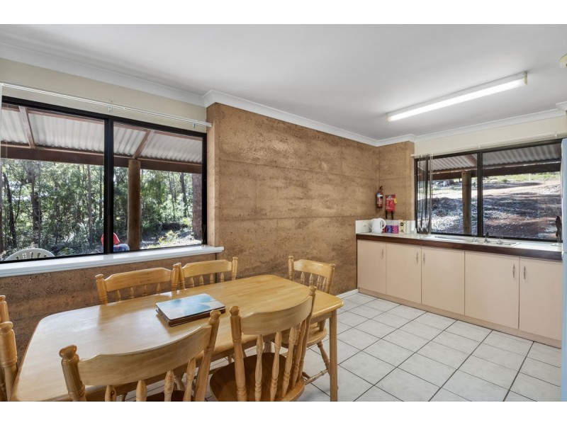 5/713 Pemberton-Northcliffe Road, Pemberton WA 6260