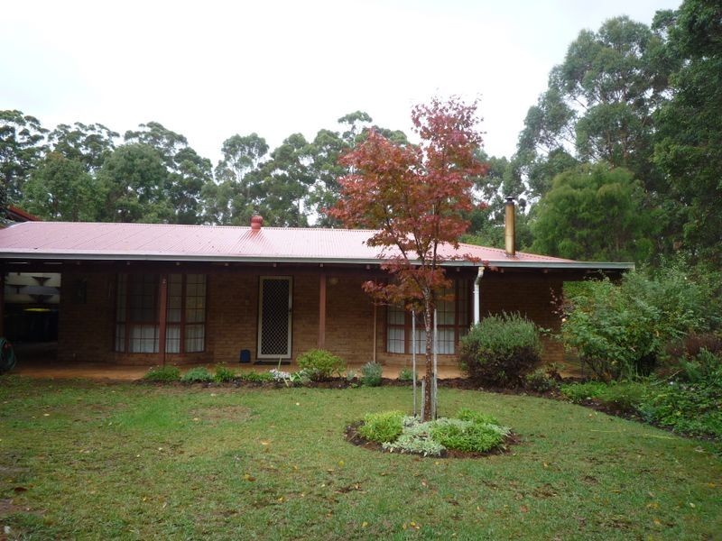 2 Wattlebird Grove, Pemberton WA 6260