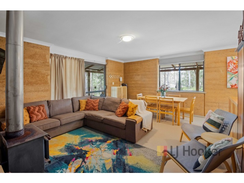 1/713 Pemberton-Northcliffe Road (Crowea), Pemberton WA 6260