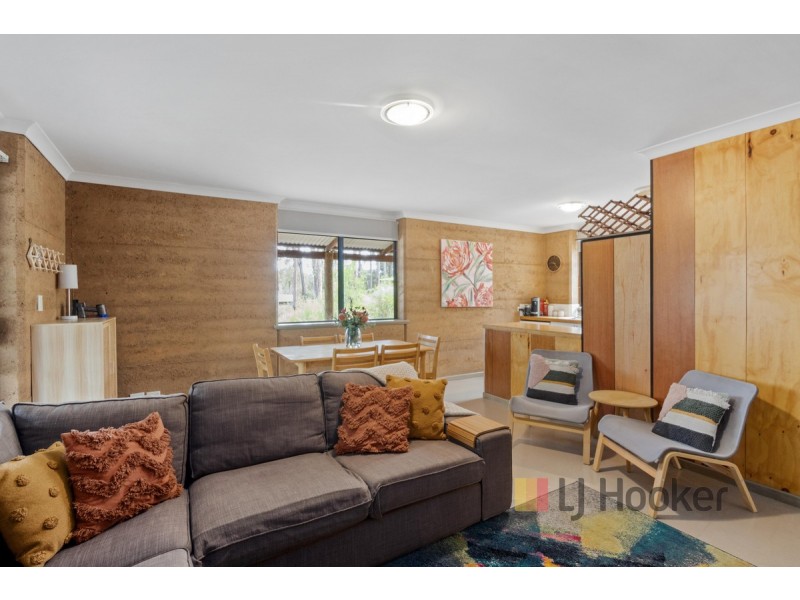 1/713 Pemberton-Northcliffe Road (Crowea), Pemberton WA 6260