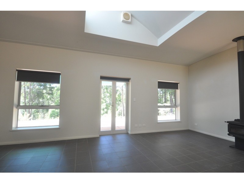 75 Karri Lane, Quinninup WA 6258